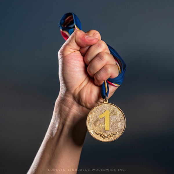 Facilitación de Team Building en Bogotá Colombia para fortalecer responsabilidad compartida y enfoque en resultados