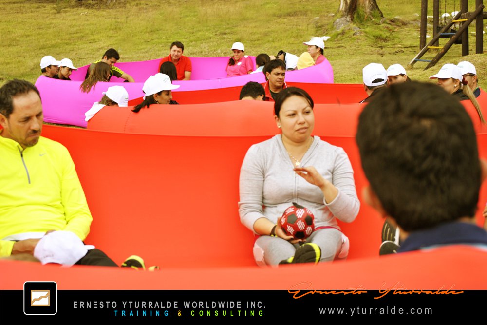 Experiencia de trabajo en equipo para desarrollar cohesión y corresponsabilidad